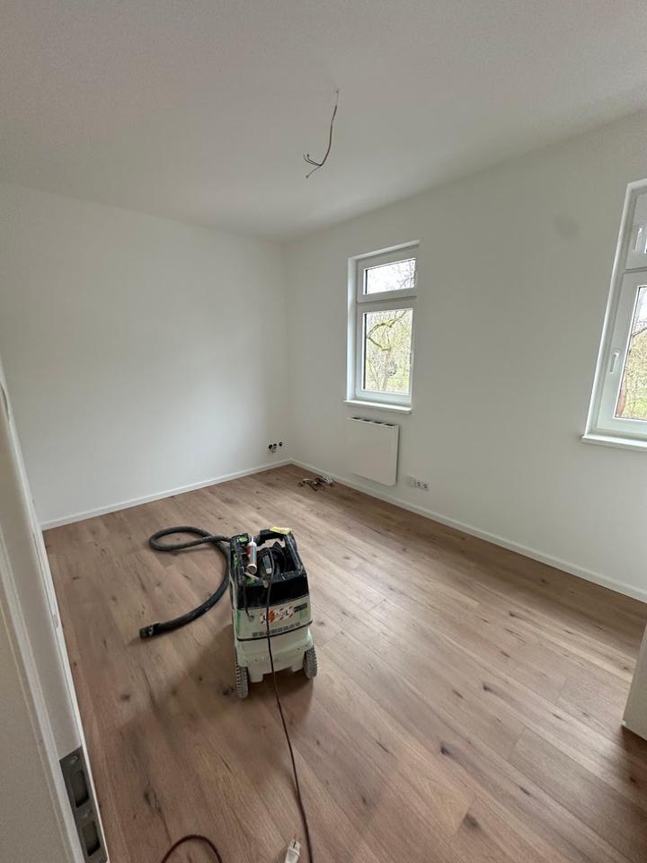 Thumbnail-NEU Kernsaniert: 4,5-Zi.-Whg + Balkon am Schlosspark