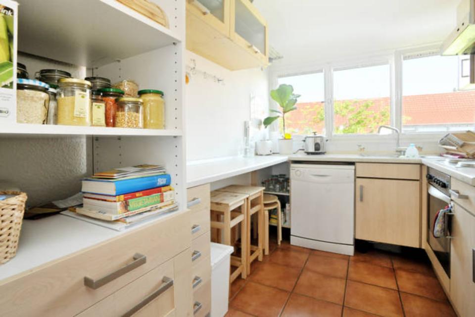 Thumbnail-Zwischenmiete für +-1 Jahr: möblierte 3-Zimmerwohnung 2er-WG-geei