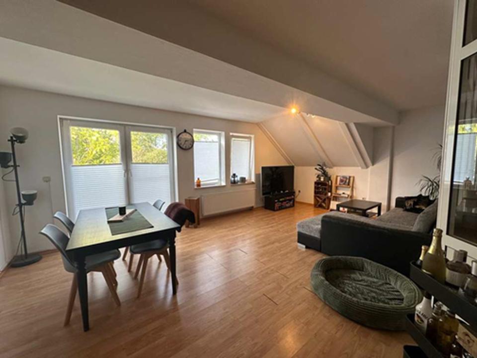 Thumbnail-Privat: Schicke 3-Zi. Maisonette nahe Steinhuder Meer m. Balkon. Ideal für Paare & kleine Familien
