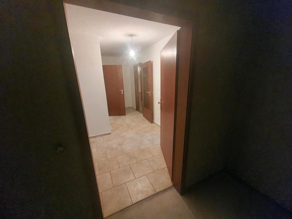 Thumbnail-3 Zimmer Dachgeschosswohnung Wohnung