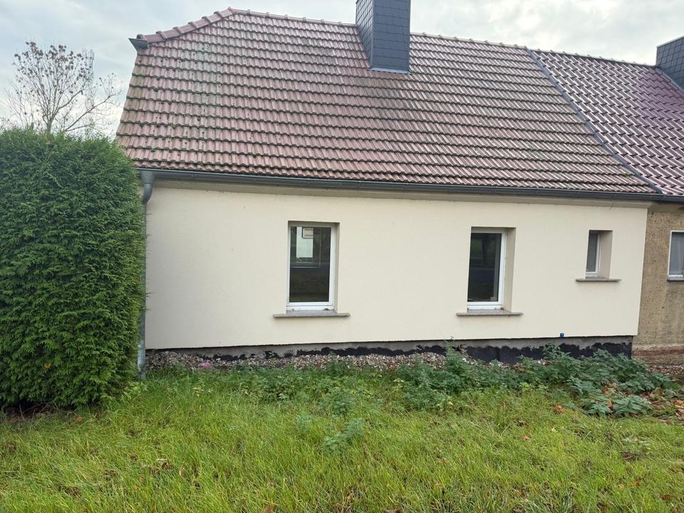 Thumbnail-Provisionsfrei, saniert 3 Zimmer Reihenhaus in Schkopau- Bündorf