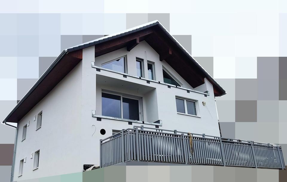 Thumbnail-Obergeschoss 3-Zimmer-Wohnung mit Balkon und geh. Innenausstattung