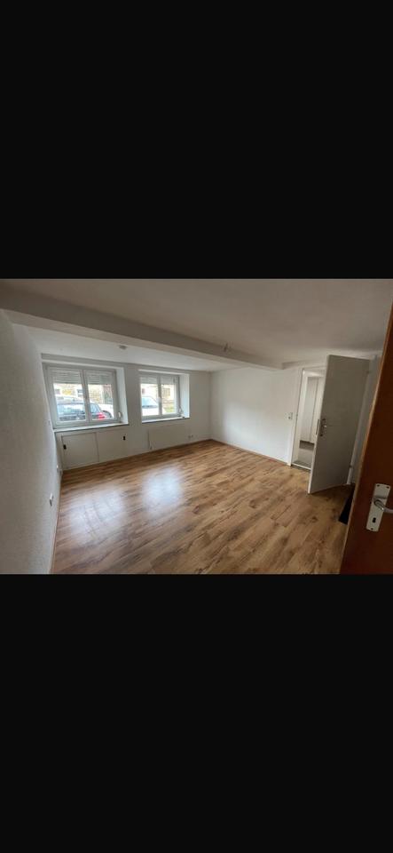 Thumbnail-2-Zimmer EG in Zaisenhausen