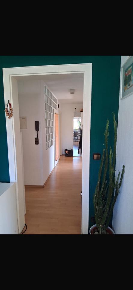 Thumbnail-Schöne 3-Zimmer-Wohnung in Mühlacker-Lomersheim zu vermieten
