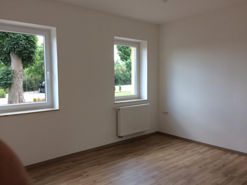Thumbnail-Helle 2- Raumwohnung im EG