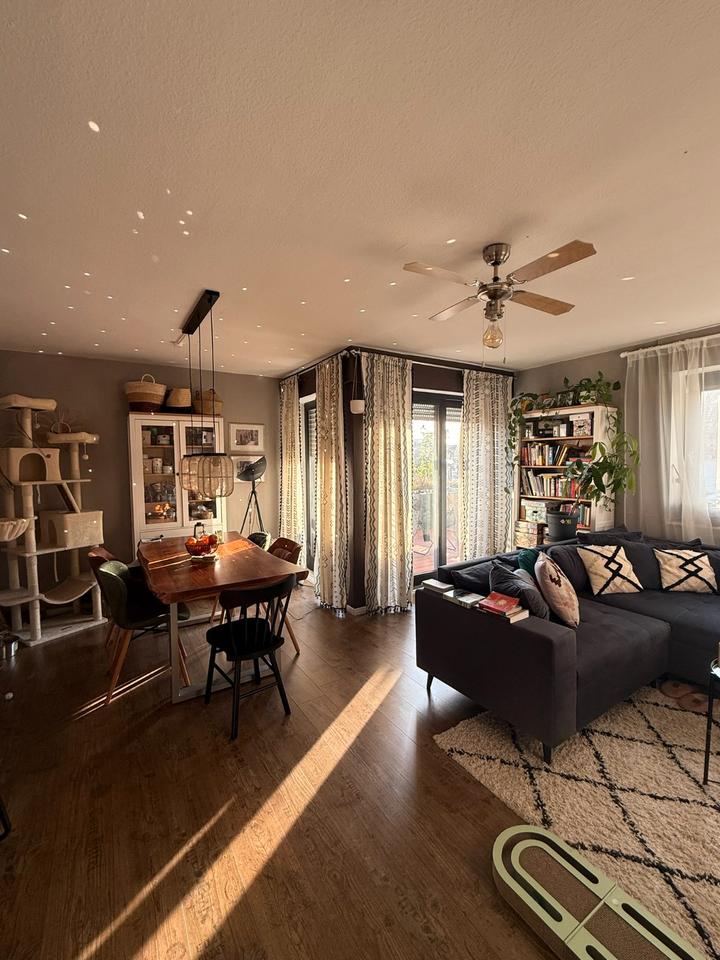 Thumbnail-Wunderschöne 2-Zimmer-Wohnung in Bahnhofsnähe mit großem Balkon