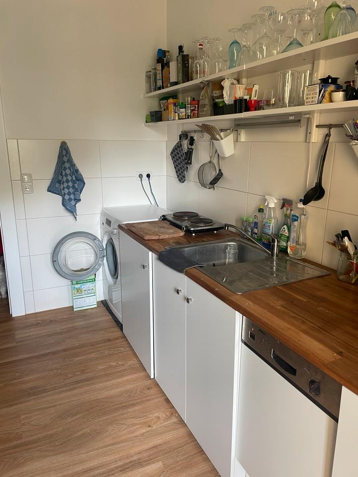 Thumbnail-Untermiete ab 15.4. Potsdam Babelsberg 2-Zimmer Wohnung