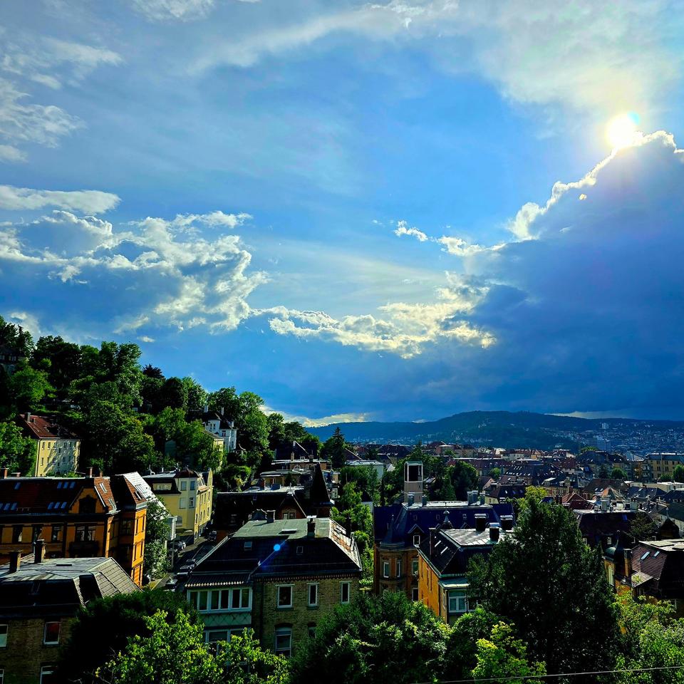 Thumbnail-Büro in exklusiver Halbhöhenlage in Stuttgart Bürogemeinschaft