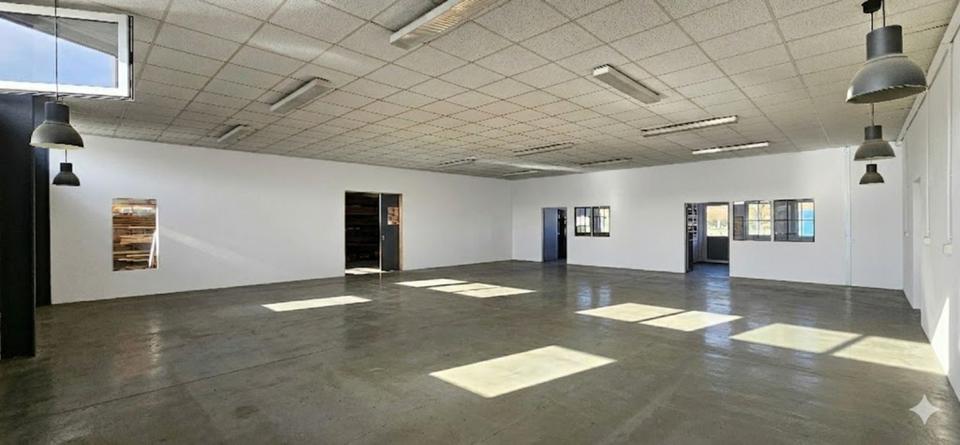 Thumbnail-Hallenfläche Lager Werkstatt Atelier zu vermieten – 384 m²