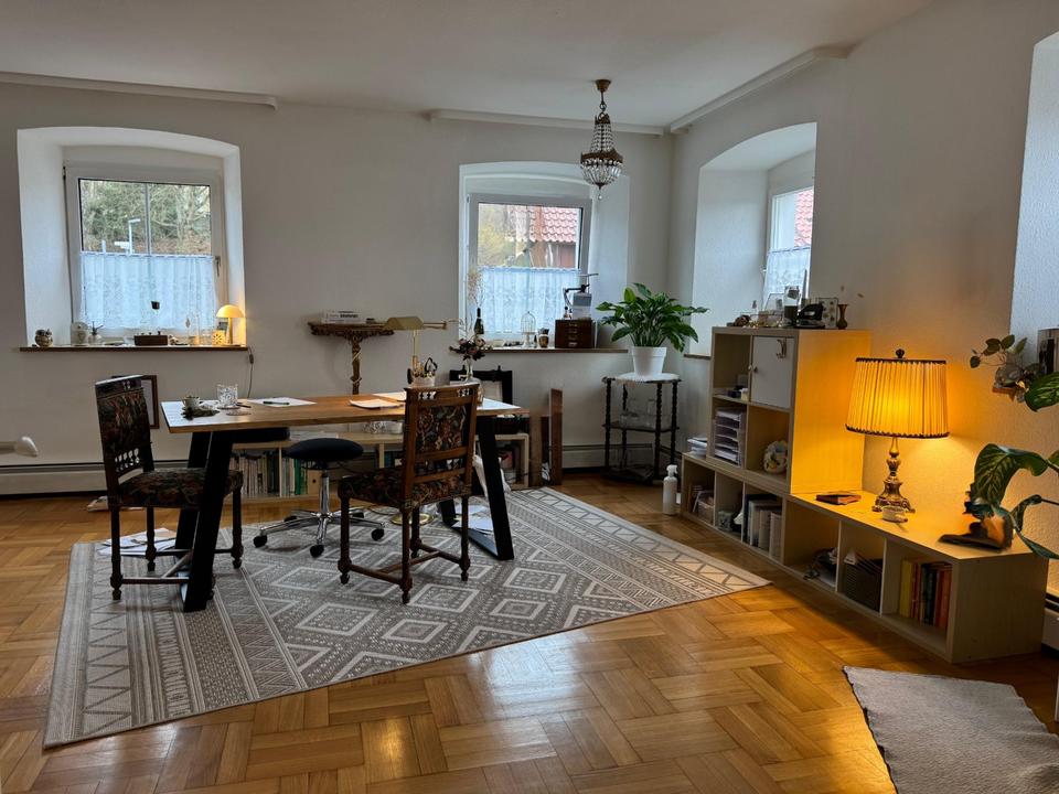 Thumbnail-2 Zimmerwohnung in Staig (auch als Büro Praxis geeignet)