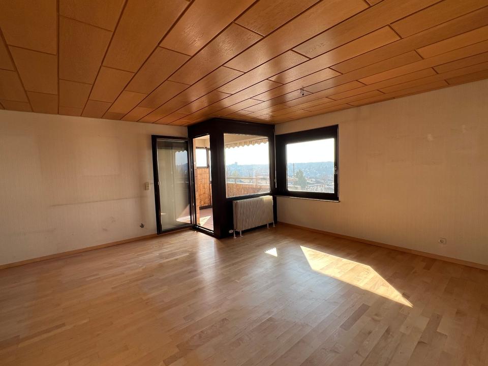 Thumbnail-helle 3,5 Zimmer Wohnung mit Loggia, Aufzug & TG – provisionsfrei