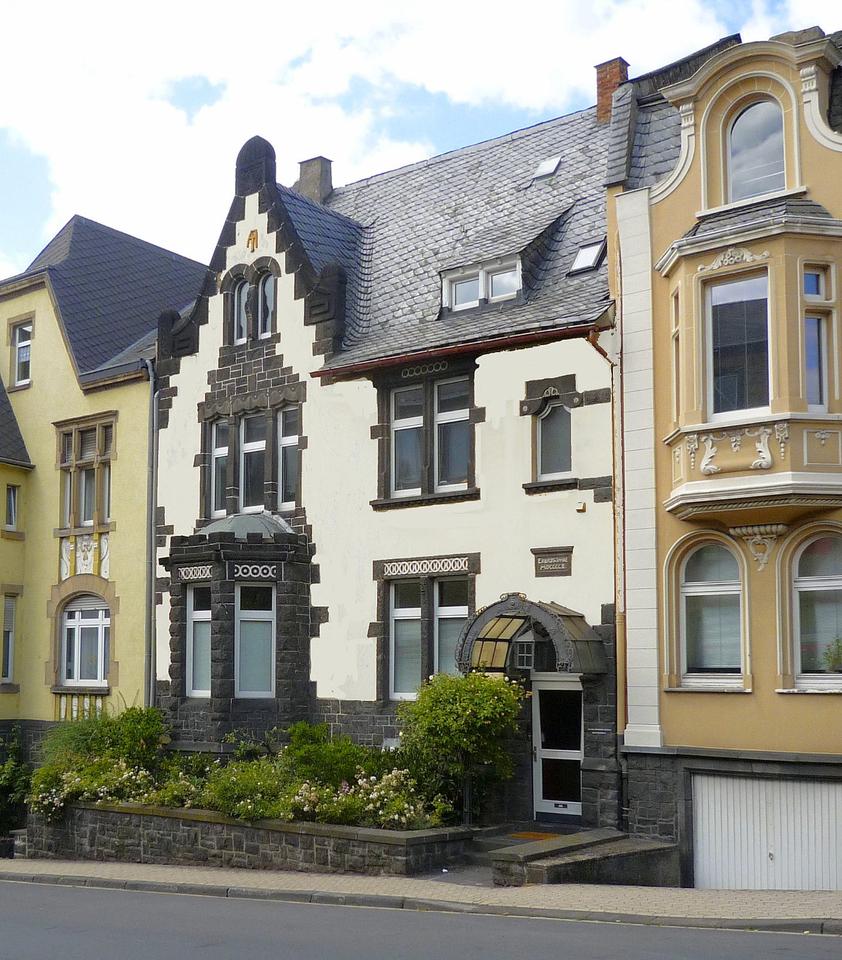 Thumbnail-Mayen – Innenstadt Großzügige Wohnung in Gründerjahre-Haus