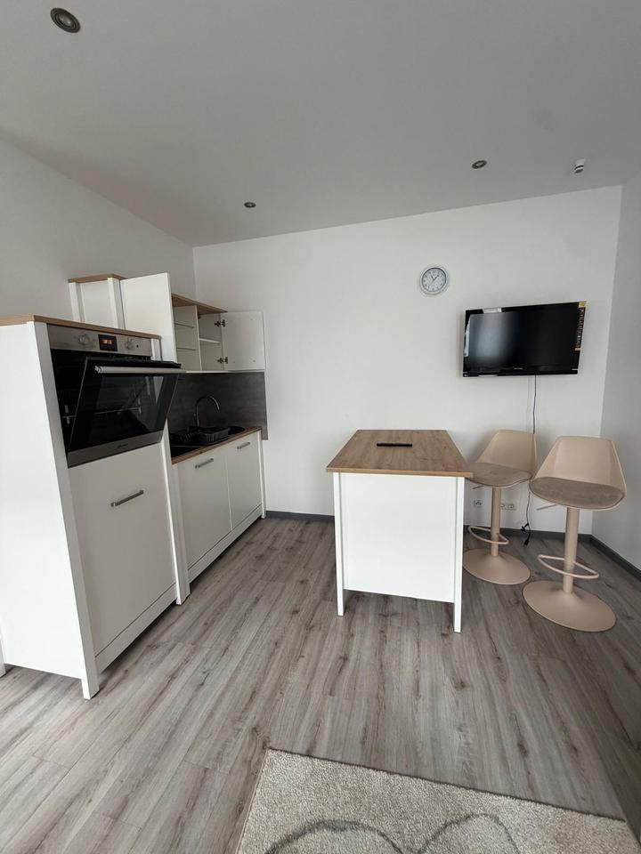 Thumbnail-Moderne, vollmöblierte 1-Zimmer-Wohnung