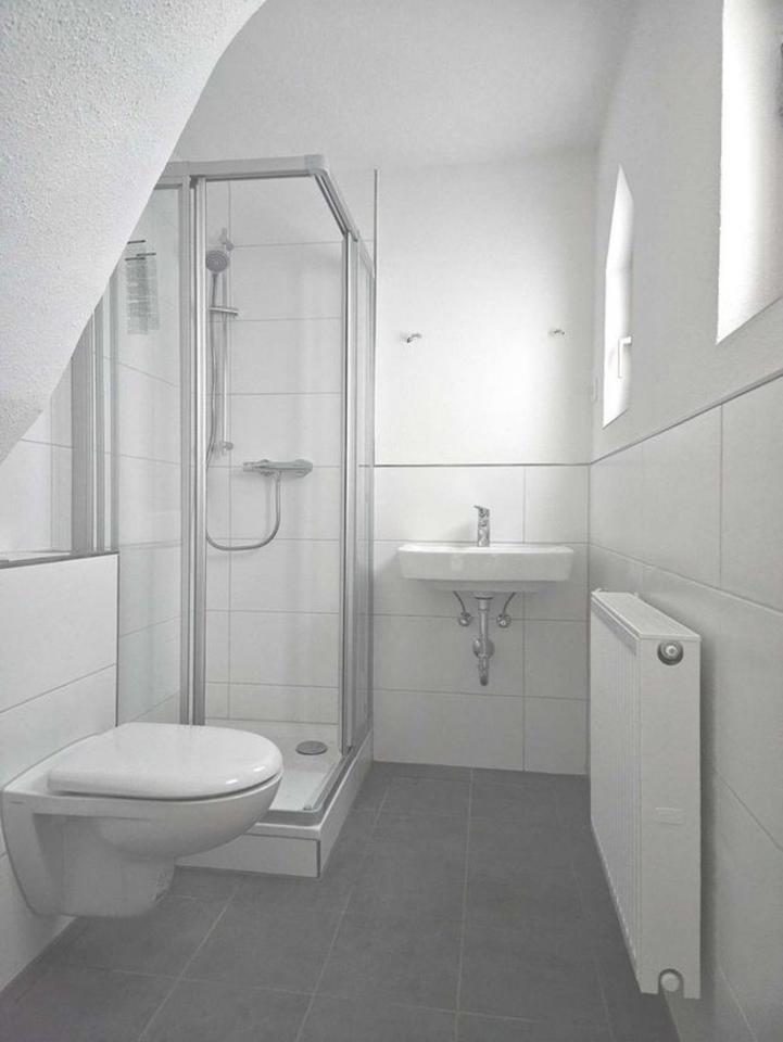 Thumbnail-Frisch renovierte, helle, charmante Wohnung zu vermieten