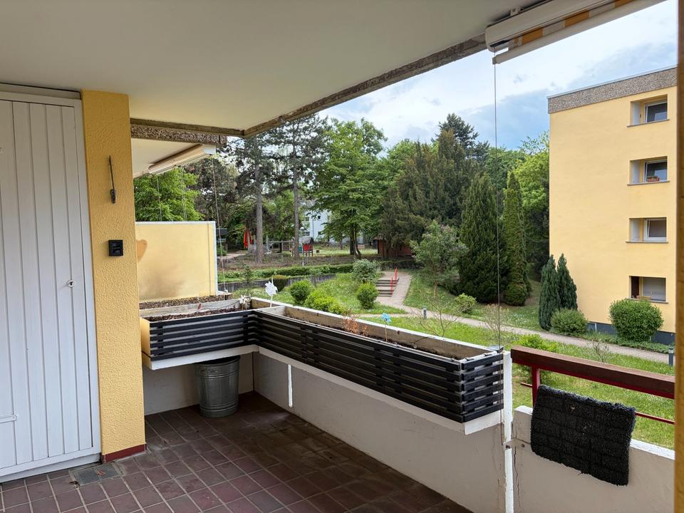 Thumbnail-Sehr ruhig gelegene, helle 2 12 Zimmer-Wohnung in Stuttgart
