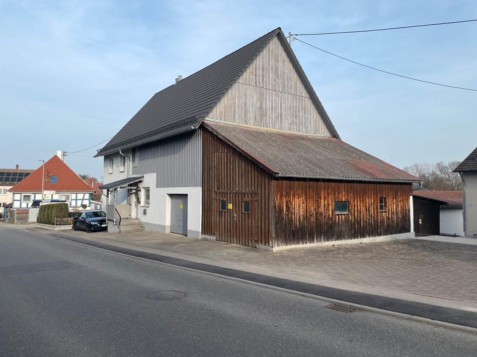 Thumbnail-Zweifamilienhaus mit Potenzial für eine dritte Wohnung