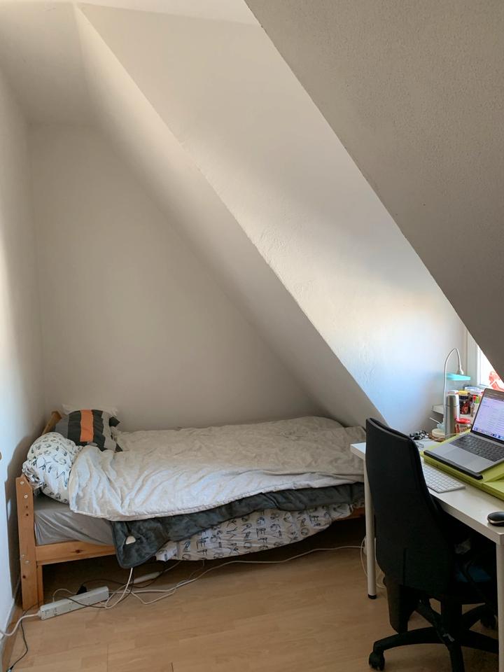 Thumbnail-1,5 Zimmer in 4er WG Gießen Zentrum ab 16 Nov 1 Dec