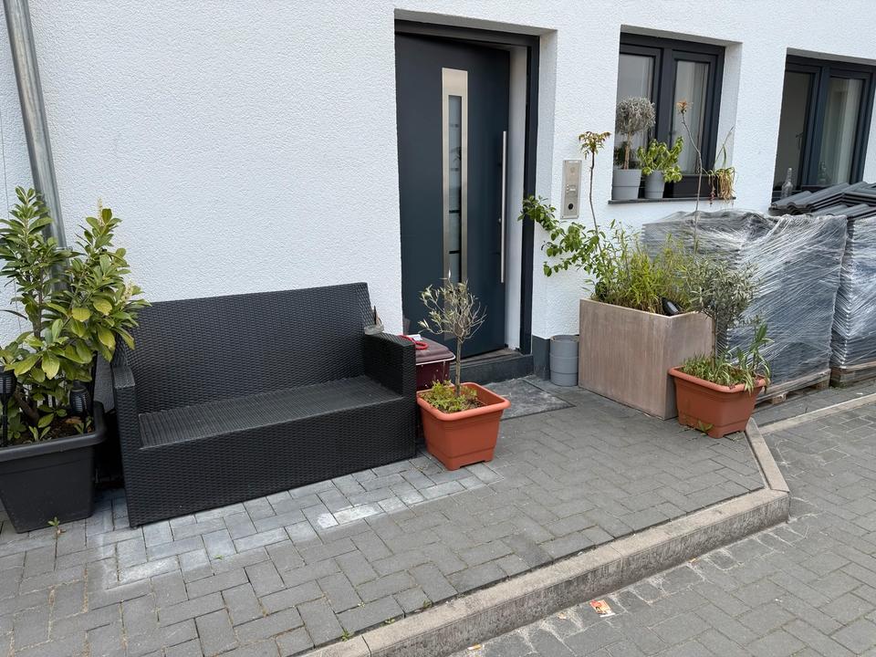 Thumbnail-Moderne 2-Zimmer-Erdgeschosswohnung mit Smart Home in Maintal