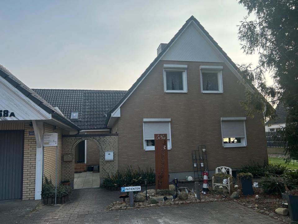 Thumbnail-Mehrfamilienhaus mit 11 Zimmern in 3 Wohneinheiten -Privatverkauf