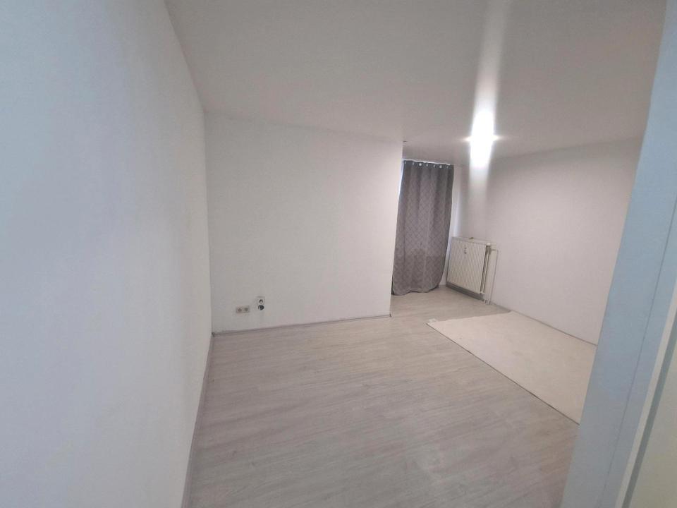 Thumbnail-1-Zimmer-Apartment direkt am Neckar