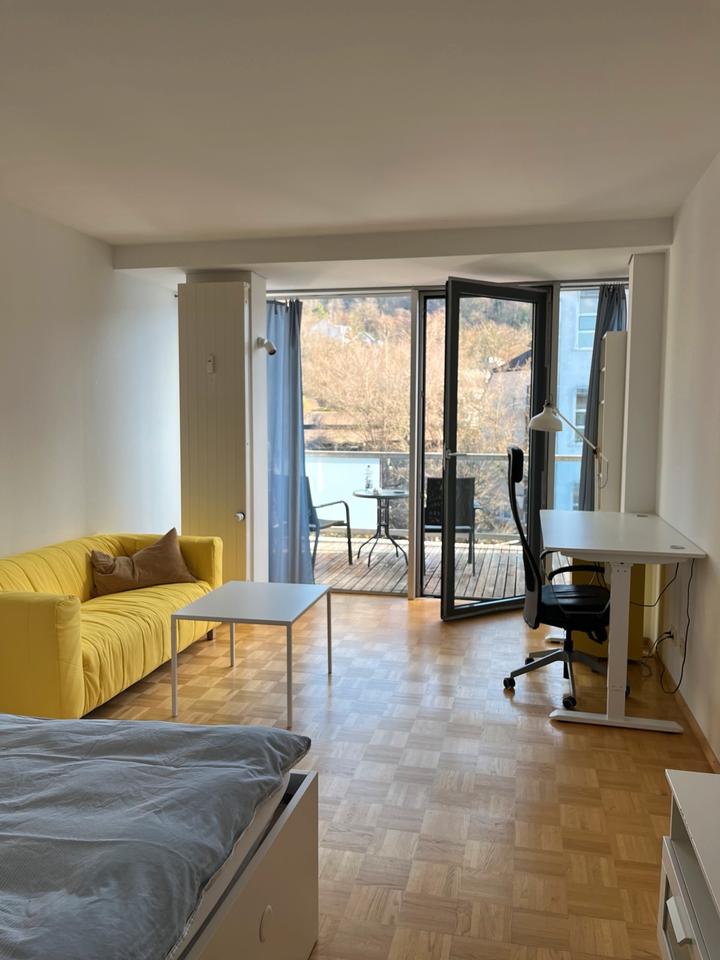 Thumbnail-Vermiete 1,5 Zi-Wohnung mit Balkon Stuttgart Süd