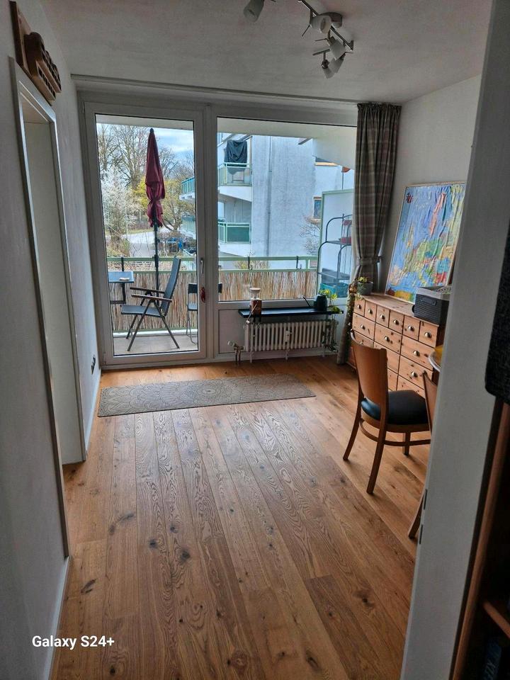 Thumbnail-möbliert, ruhig 2-Zimmer-Wohnung, Balkon, Pool, Küche
