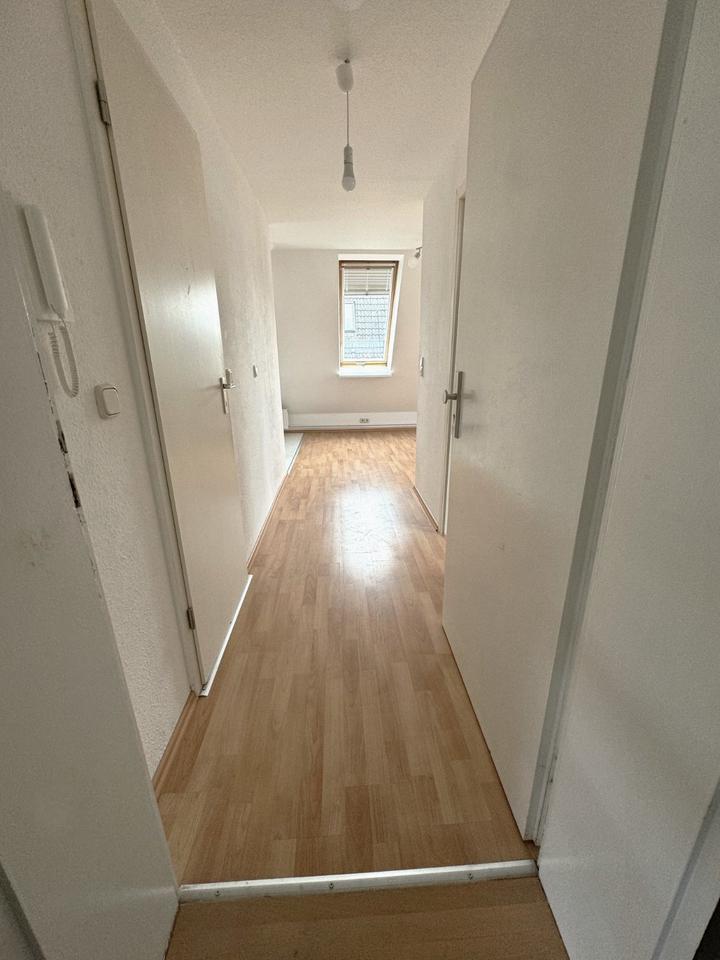 Thumbnail-Schöne 2-Raum-Dachgeschosswohnung in Barth