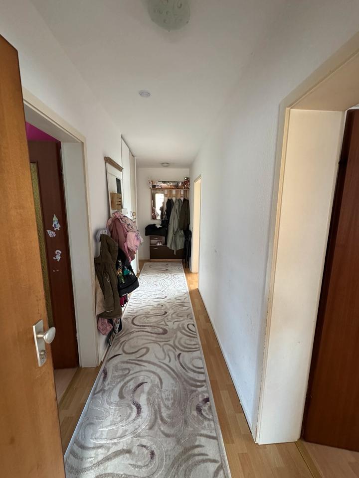 Thumbnail-Schöne 3-Zimmer-Wohnung mit großem Balkon in ruhiger Lage