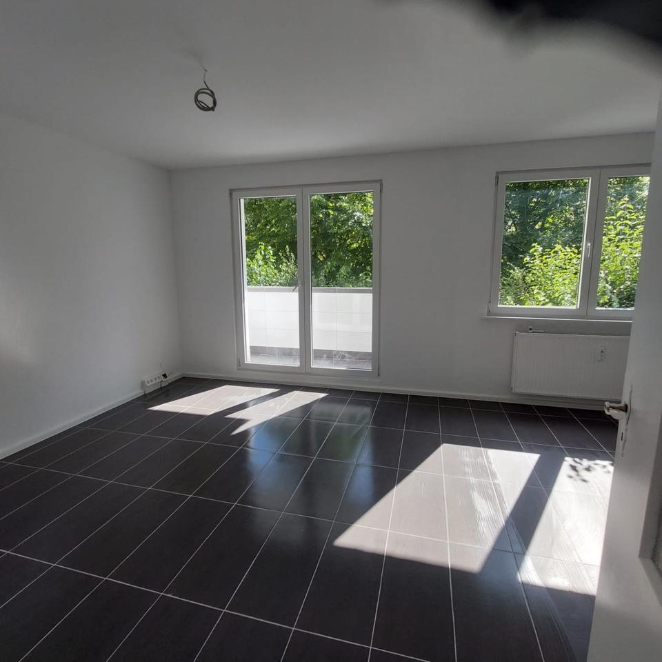 Thumbnail-Ideal für 1 oder 2 Personen. Günstige Wohnung mit Einbauküche und Balkon!!!