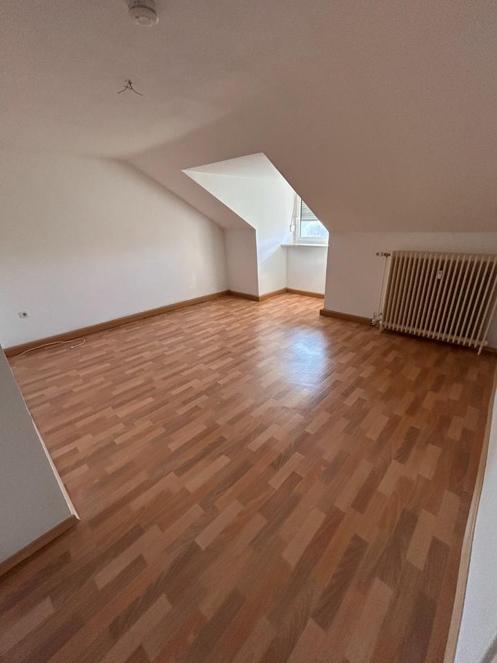 Thumbnail-3-Zimmer DG-Wohnung in Passau – befristet auf 1 Jahr