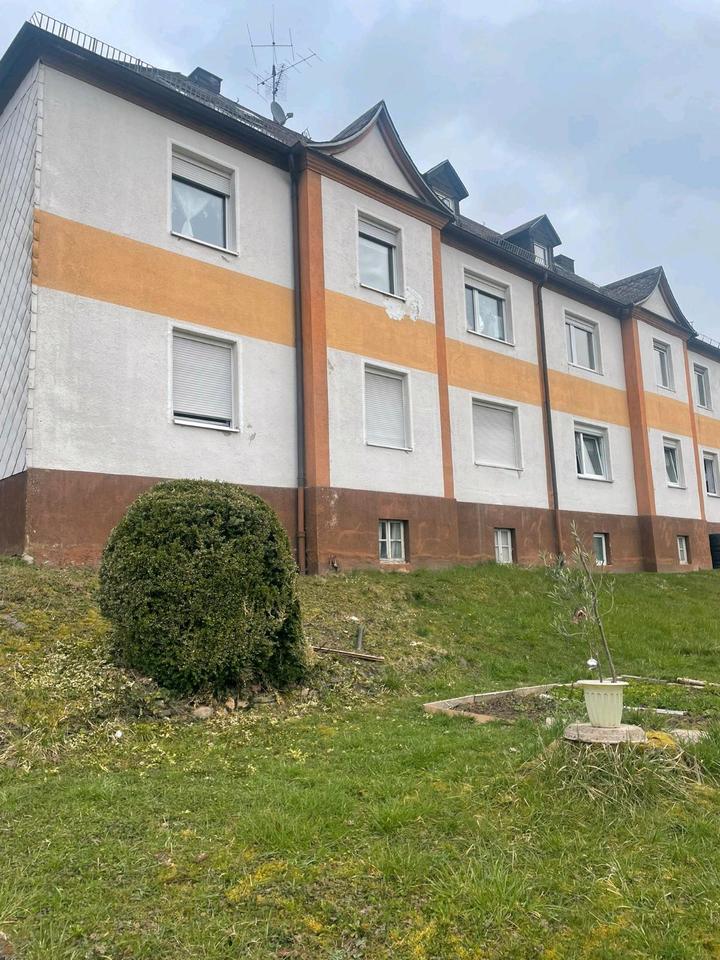 Thumbnail-Helle 2 Zimmer Wohnung Dachgeschoss