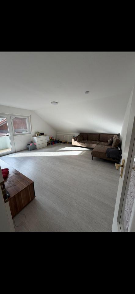 Thumbnail-Schöne 3 Zimmer Maisonette-Wohnung in Calmbach mit EBKBalkon