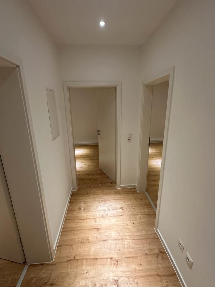 Thumbnail-3 - Zimmer - Wohnung in Wilhelmshaven (Heppens) *Soldaten TG-Whg*