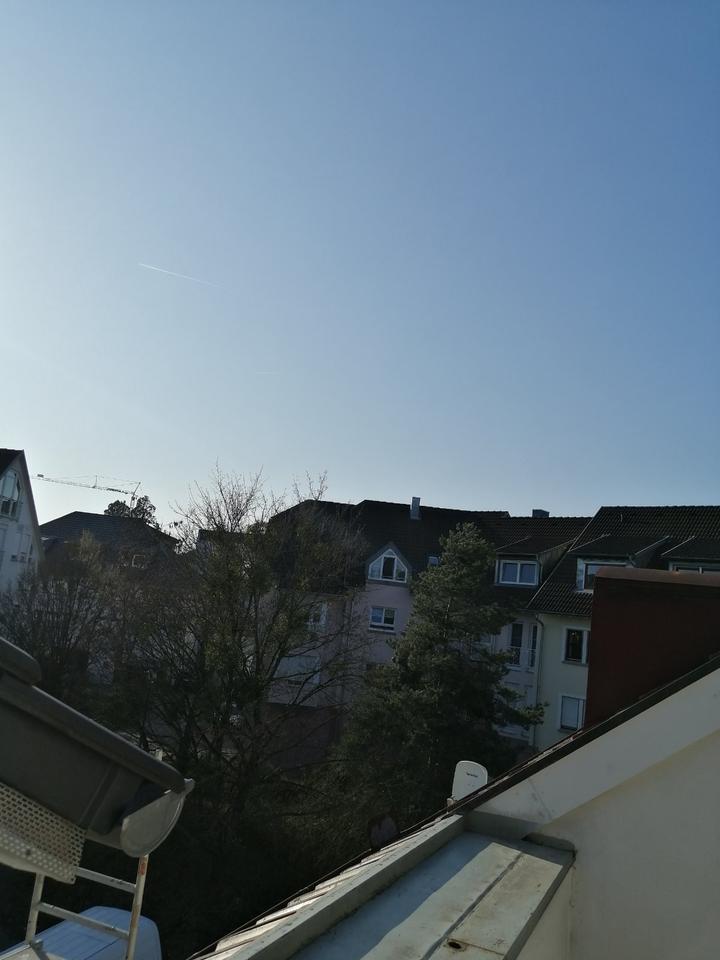 Thumbnail-Sehr zentral: 3 Zimmer DG-Wohnung mit Balkon