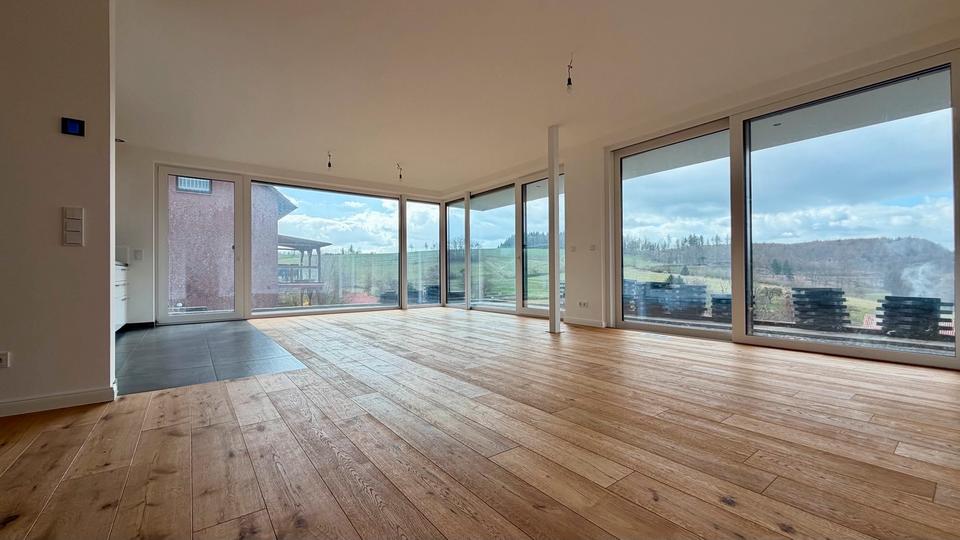 Thumbnail-Helle 2-Zimmer Wohnung mit großer Terrasse und Blick ins Grüne