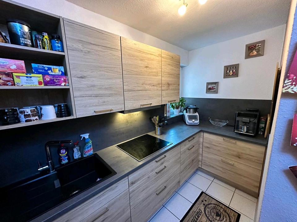 Thumbnail-Eigentumswohnung mit Balkon, Einbauküche undTiefgarage