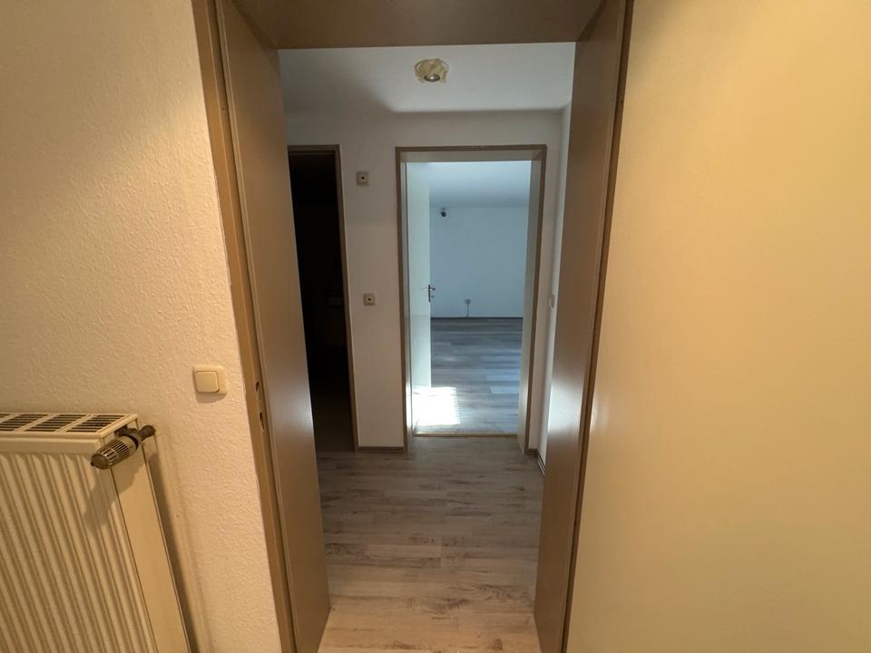 Thumbnail-Souterrainwohnung zu vermieten. Groß Buchholz Nähe MHH