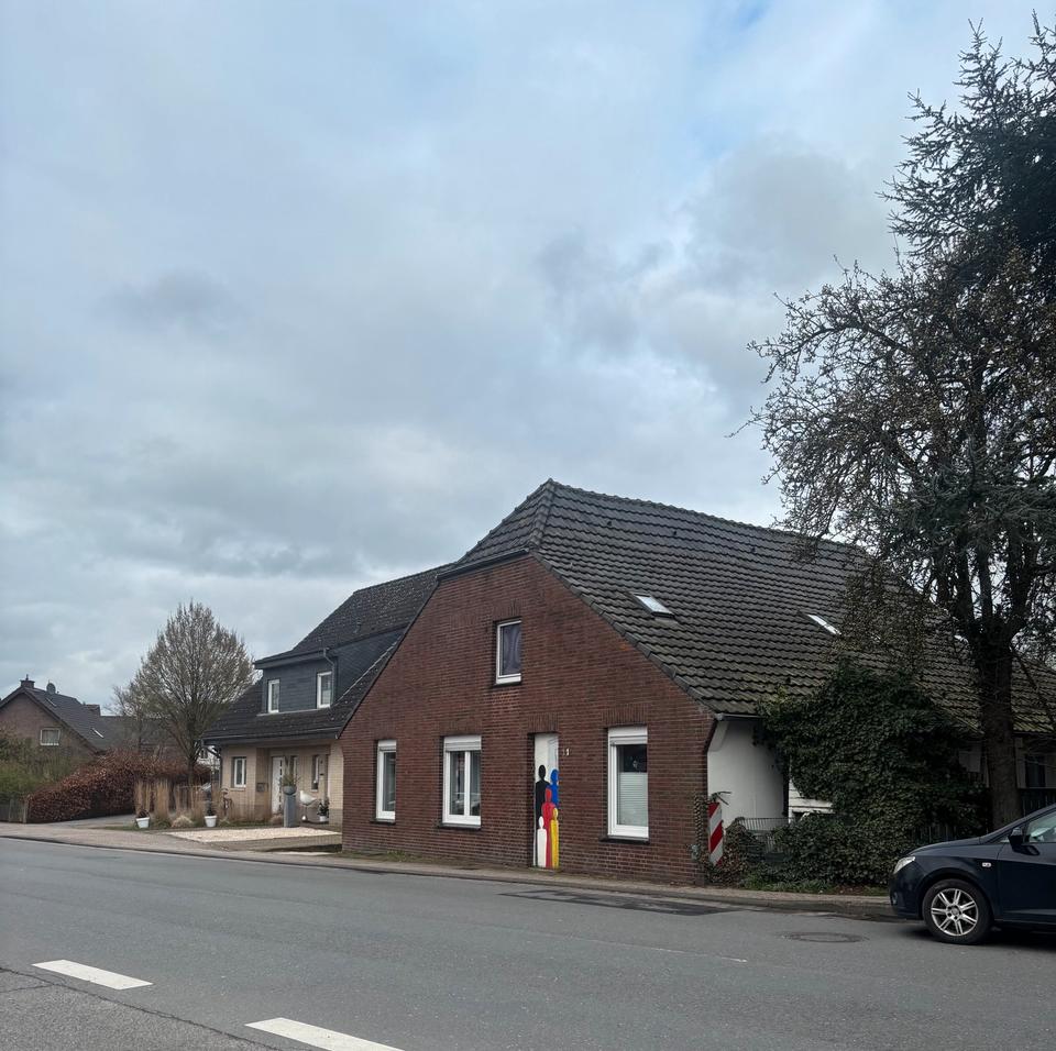 Thumbnail-Einfamilienhaus in Emmerich- Elten, Liebhaberobjekt