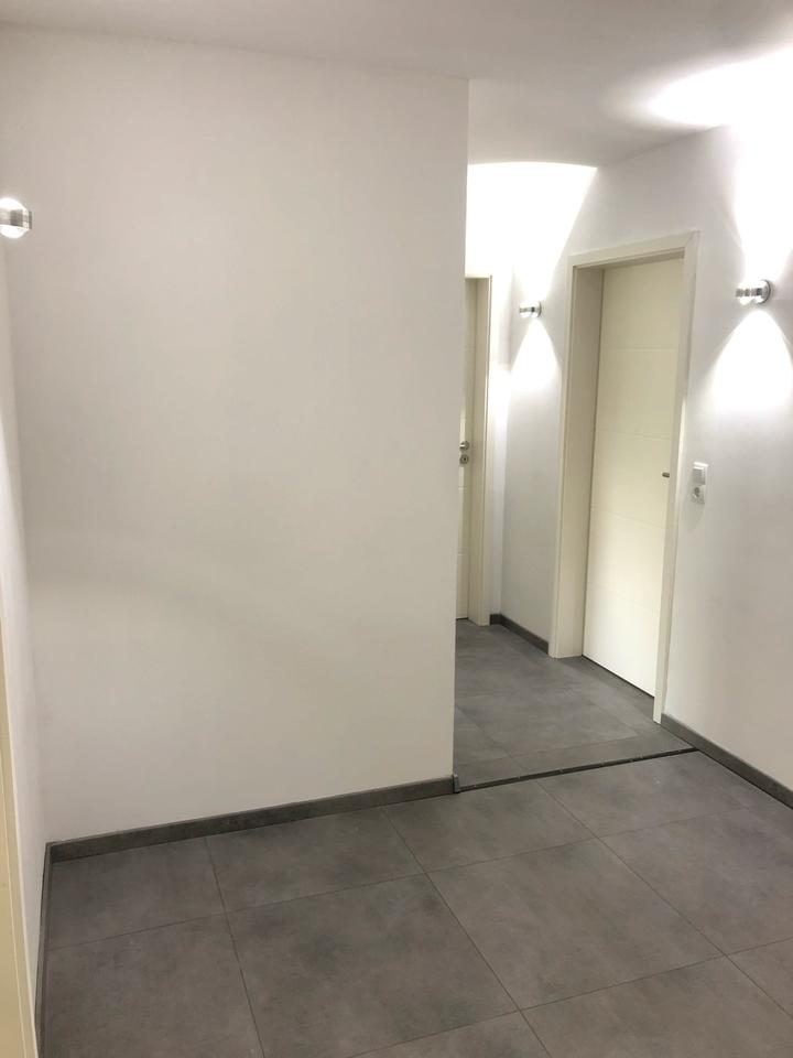 Thumbnail-3 Zimmer Wohnung in Hausham + 2 Stellplätze + 1 Garage