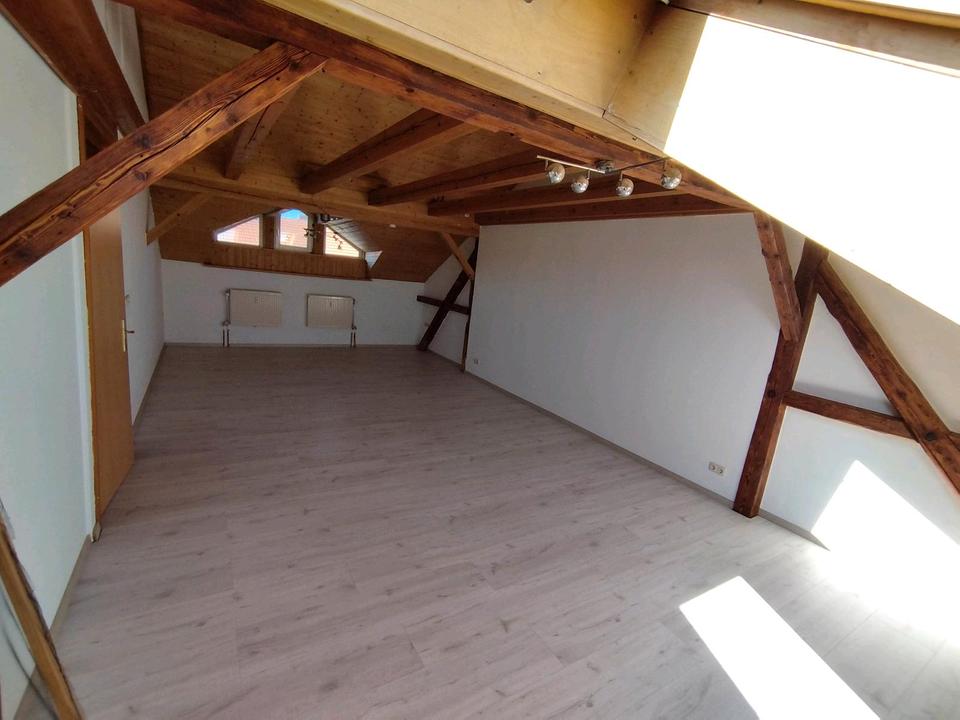 Thumbnail-3-R Wohnung 97qm in Arnstadt, Tageslichtbad, Wanne, Dusche