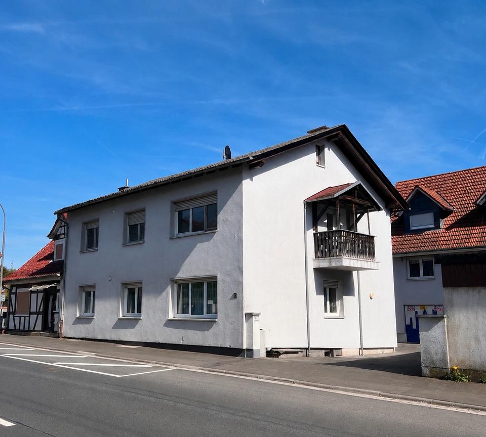 Thumbnail-Vermietetes Zweifamilienhaus mit Nebenwohnhaus zu verkaufen