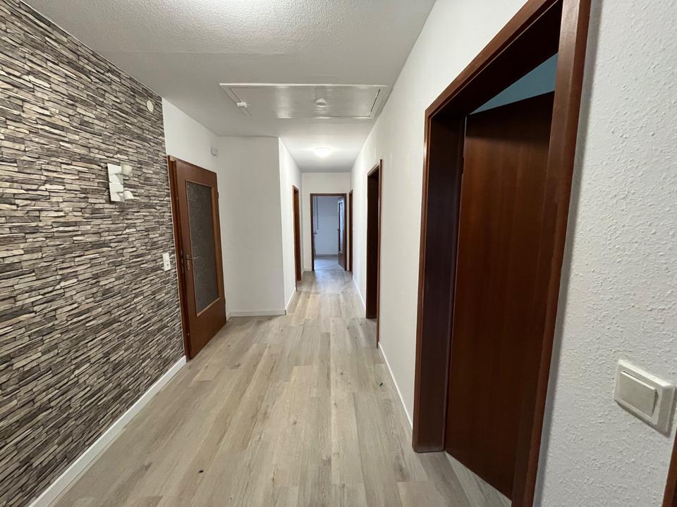 Thumbnail-Renoviert & Modernisiert 85 m² 4 Zimmer, EBK, Garten & Außenkamin