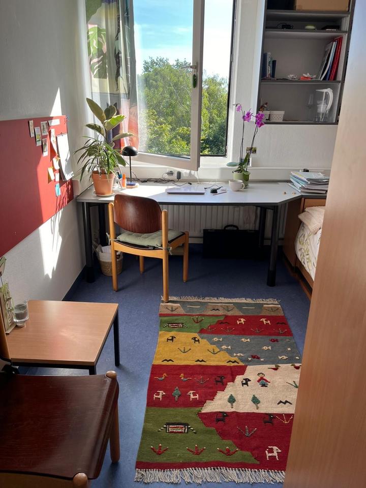 Thumbnail-Ein möbliertes Zimmer im Studentenwohnheim Home and Co in Bochum