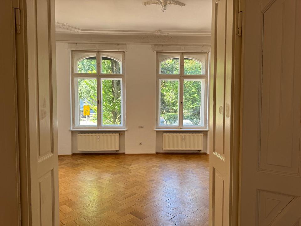 Thumbnail-Schöne 5-Zimmer-Wohnung mit Wanne, Dusche, Gäste-WC und Balkon!