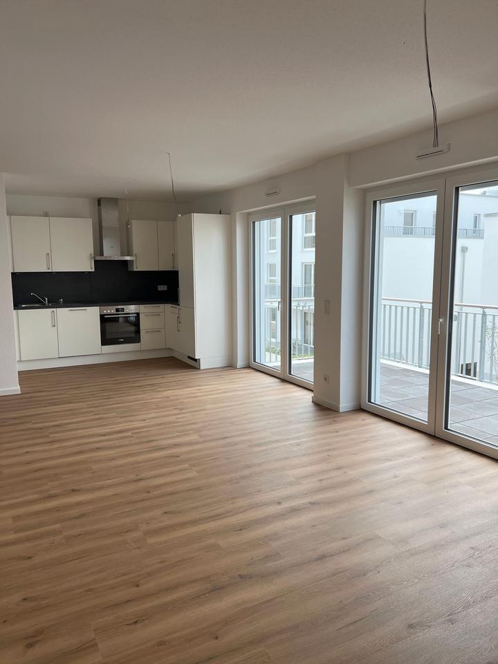 Thumbnail-Moderne 2-Zimmer-Wohnung in Hargesheim mit Balkon und Tiefgaragenstellplatz