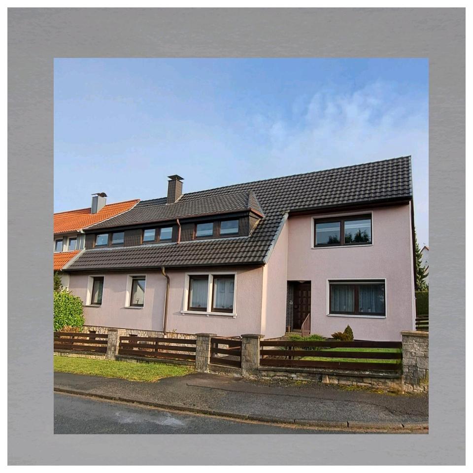 Thumbnail-Einfamilienhaus mit Grundstück