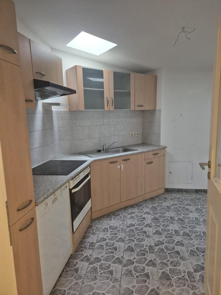 Thumbnail-Große 4-Zimmer-Wohnung in Perleberg, Einbauküche, Dachgeschoss