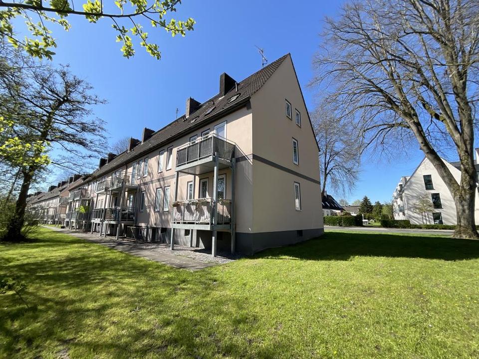 Thumbnail-2-Zimmer Erdgeschosswohnung mit Balkon in Wilhelmshaven