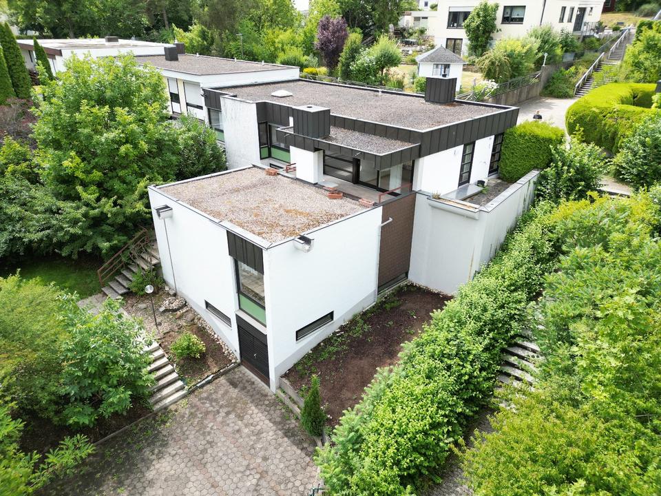 Thumbnail-Traumhaus mit zwei Garagen in begehrter Schweinfurter Lage