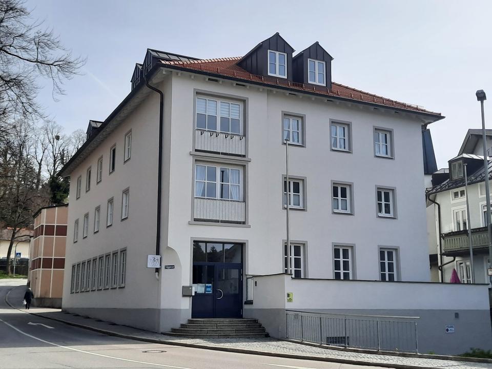 Thumbnail-Großzügige Gewerbefläche im Erdgeschoss – Altbaucharme